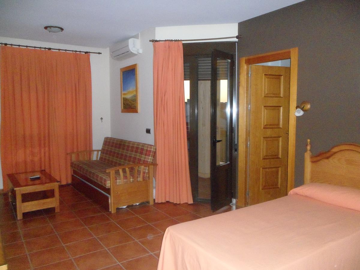 Hotel Rural La Encina Almadén Exteriör bild